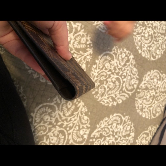 Louis Vuitton Damier Ebene Wallet - Picture 5 of 8